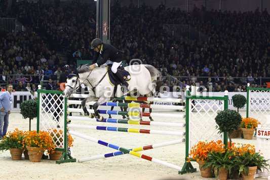 ARIOLDI R_XX_MILANO_2010_SS3_2197.jpg